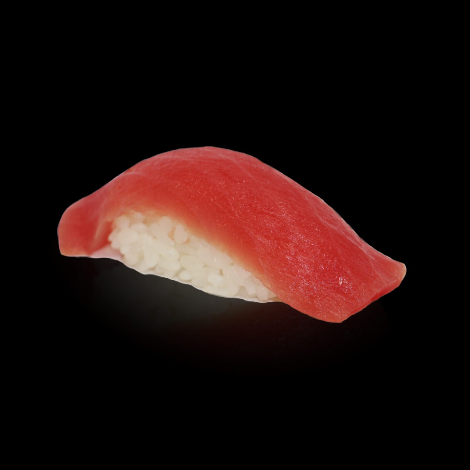002. Maguro Nigiri