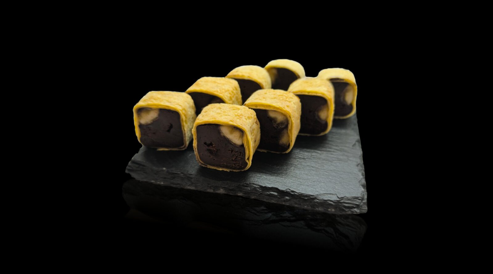 702. Маки с бананом